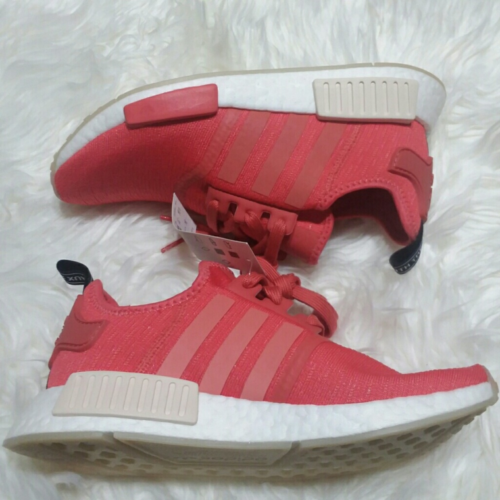 NWT Adidas NMD R1 Running Sneakers - Picture 6 of 7